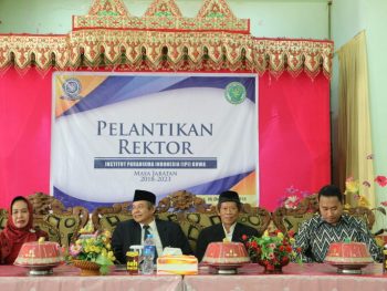 Acara Pelantikan Rektor Institut Parahikma Indonesia Periode 2018-2023