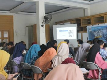 Workshop Academic Writing Institut Parahikma Indonesia
